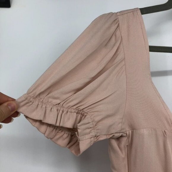 NWT Urban Outfitters UO Cassia Puff sleeve crop top shirred back in Rose Pink Md - Picture 12 of 16